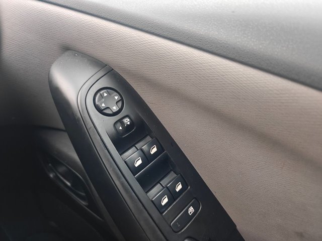2016 CITROEN GRAND C4 PICASSO - Photo 4
