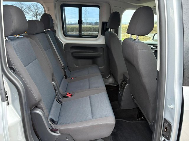 2018 VOLKSWAGEN CADDY MAXI - Photo 8