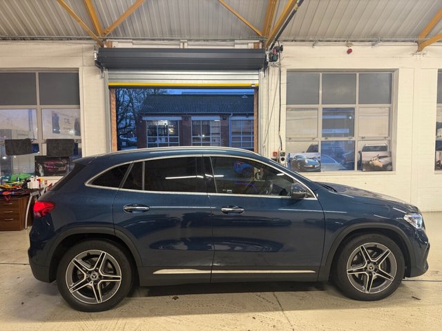 2022 MERCEDES-BENZ GLA 2.0 GLA220d AMG Line (Premium Plus) SUV 5dr Diesel 8G-DCT 4MATIC Euro 6 (s/s) (190 ps) - Photo 8