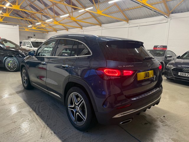 2022 MERCEDES-BENZ GLA 2.0 GLA220d AMG Line (Premium Plus) SUV 5dr Diesel 8G-DCT 4MATIC Euro 6 (s/s) (190 ps) - Photo 12