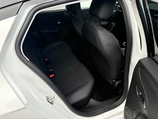 2022 Vauxhall Corsa 1.2L Elite Edition 5dr - Photo 11