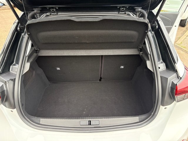 2022 Vauxhall Corsa 1.2L Elite Edition 5dr - Photo 12