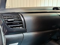 USED 2023 73 TOYOTA HI-LUX 2.8 D-4D Invincible X Pickup DCB 4dr Diesel Auto 4WD 204 bhp * NO VAT * 