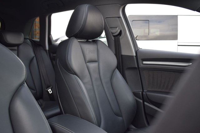 2018 Audi Rs3 2.5L null 5dr - Photo 5