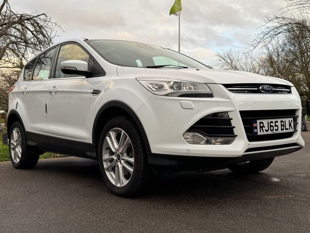 2015 FORD KUGA