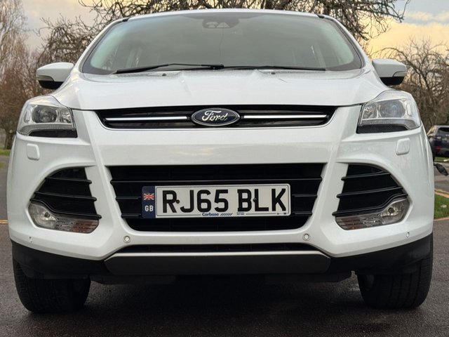 2015 FORD KUGA - Photo 3