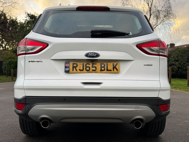 2015 FORD KUGA - Photo 8