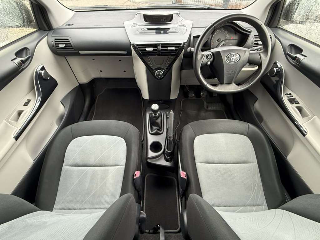 USED 2012 62 TOYOTA IQ 1.0 VVT-i 2 Hatchback 3dr Petrol Manual Euro 5 (68 ps) FULL HISTORY+HIGH SPECS