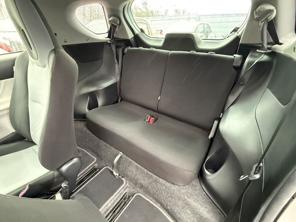 USED 2012 62 TOYOTA IQ 1.0 VVT-i 2 Hatchback 3dr Petrol Manual Euro 5 (68 ps) FULL HISTORY+HIGH SPECS