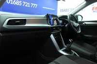 USED 2024 24 VOLKSWAGEN T-ROC 1.0 TSI Life SUV 5dr Petrol Manual Euro 6 (s/s) (110 ps) LOVELY LOW MILEAGE - AS NEW !!