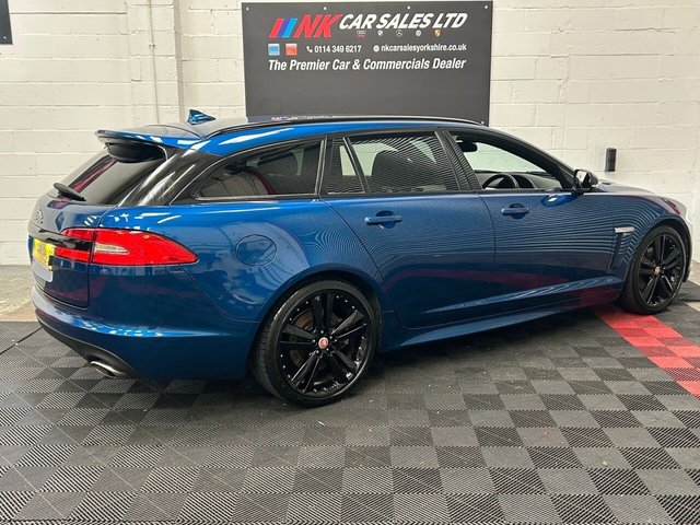 2015 Jaguar Xf - Photo 2