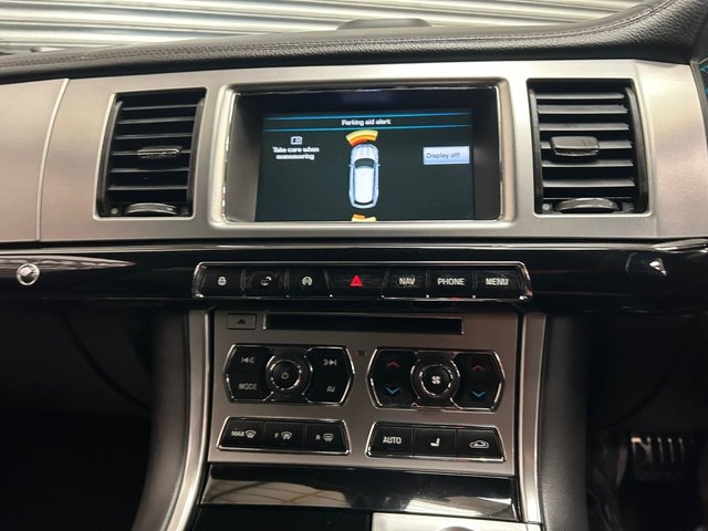 2015 Jaguar Xf - Photo 5