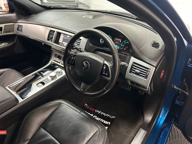 2015 Jaguar Xf - Photo 12