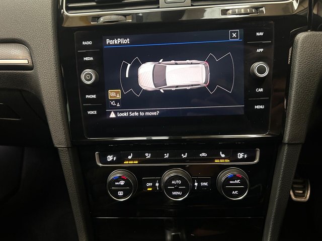 2018 Volkswagen Golf - Photo 11