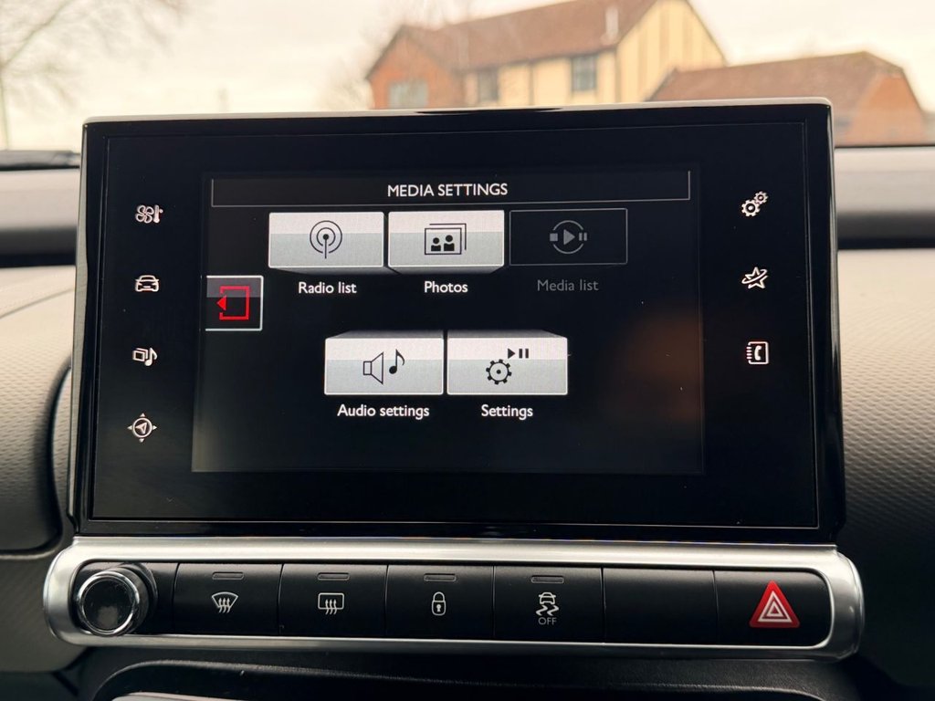 USED 2017 67 CITROEN C4 CACTUS 1.2 PureTech Flair Hatchback 5dr Petrol ETG5 Euro 6 (s/s) (82 ps) Camera|SatNav|R.F Sensors|Cruise|