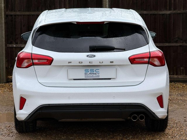 2019 Ford Focus - Photo 12