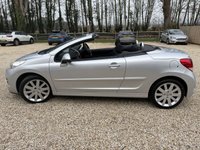 USED 2011 11 PEUGEOT 207 1.6 VTi GT Convertible 2dr Petrol Tiptronic Euro 5 (120 ps) LOW MILES CABRIOLET 2KEYS FSH