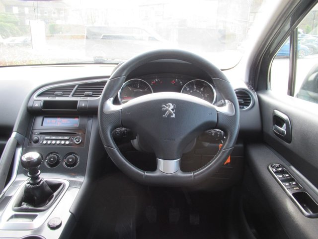 2014 PEUGEOT 3008 - Photo 6