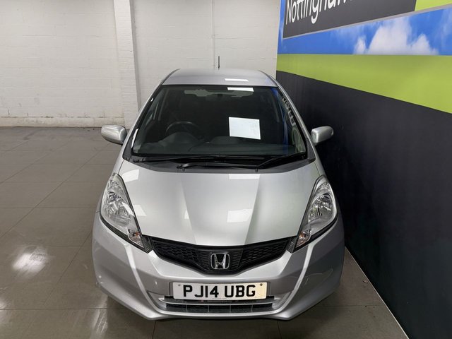 2014 Honda Jazz 1.4L Es Plus 5dr - Photo 3