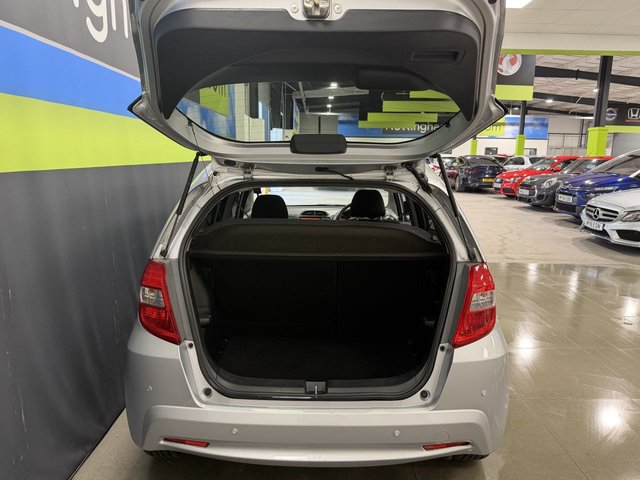 2014 Honda Jazz 1.4L Es Plus 5dr - Photo 12