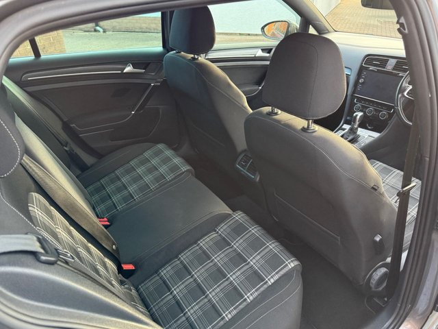 2017 VOLKSWAGEN GOLF 2017 2.0 TDI BlueMotion Tech GTD Hatchback 5dr Diesel DSG Euro 6 (s/s) (184 ps) - Photo 7