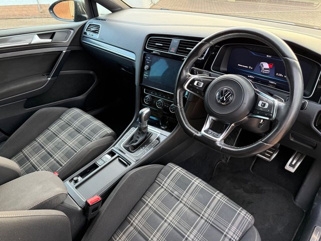 2017 VOLKSWAGEN GOLF 2017 2.0 TDI BlueMotion Tech GTD Hatchback 5dr Diesel DSG Euro 6 (s/s) (184 ps) - Photo 9