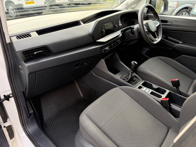 2022 VOLKSWAGEN CADDY 2.0 TDI C20 Commerce Panel Van 5dr Diesel Manual SWB Euro 6 (s/s) (102 ps) - Photo 11