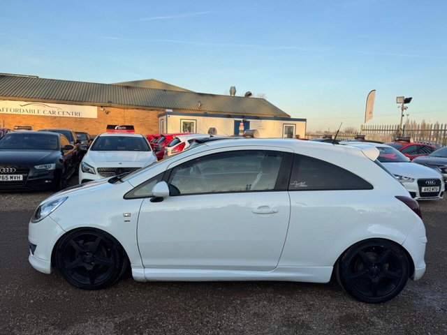 2010 VAUXHALL CORSA - Photo 8