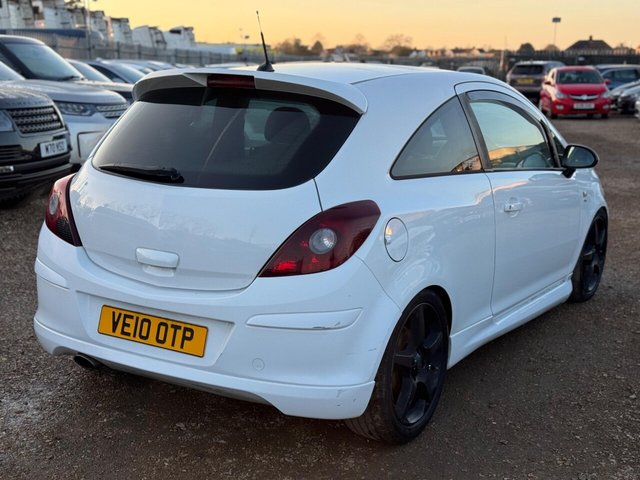 2010 VAUXHALL CORSA - Photo 12