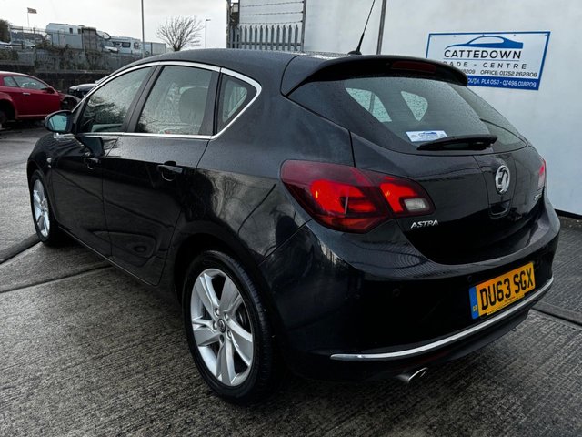 2013 Vauxhall Astra 2L SRI 5dr - Photo 3