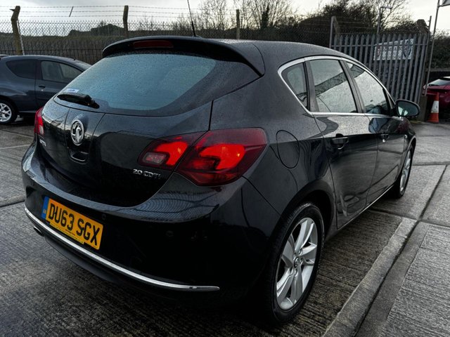 2013 Vauxhall Astra 2L SRI 5dr - Photo 9