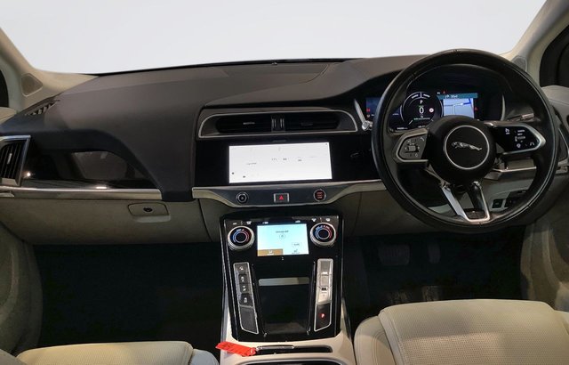 2021 Jaguar I-Pace - Photo 3