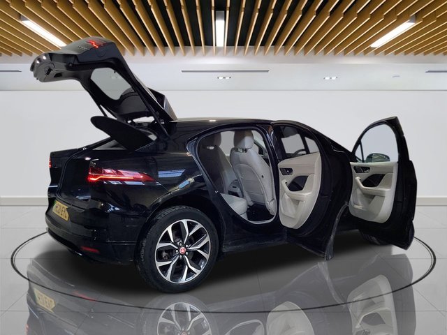 2021 Jaguar I-Pace - Photo 10