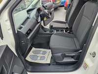 USED 2022 22 VOLKSWAGEN CADDY White 2.0 TDI Euro 6 panel van, 67,800 miles, ULEZ compliant, 6-speed manual, A/C, Bluetooth, Cruise, Rear sensors. Final price plus VAT @ 20%! This 2022 Volkswagen Caddy Commerce SWB presents an exceptional ownership proposition, having had only one owner from new. This practical 2.0 TDI C20 Commerce van is a Euro 6 compliant model, ensuring efficient operation. It comes with a full service history, with the last service completed at 57247 miles on 2025-01-09. For your peace of mind, a 12 month MOT will be provided upon purchase, and the vehicle is covered by a 3 month warranty. Notable features include separate daytime running lights