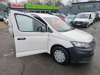 USED 2022 22 VOLKSWAGEN CADDY White 2.0 TDI Euro 6 panel van, 67,800 miles, ULEZ compliant, 6-speed manual, A/C, Bluetooth, Cruise, Rear sensors. Final price plus VAT @ 20%! This 2022 Volkswagen Caddy Commerce SWB presents an exceptional ownership proposition, having had only one owner from new. This practical 2.0 TDI C20 Commerce van is a Euro 6 compliant model, ensuring efficient operation. It comes with a full service history, with the last service completed at 57247 miles on 2025-01-09. For your peace of mind, a 12 month MOT will be provided upon purchase, and the vehicle is covered by a 3 month warranty. Notable features include separate daytime running lights