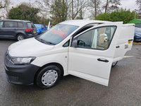 USED 2022 22 VOLKSWAGEN CADDY White 2.0 TDI Euro 6 panel van, 67,800 miles, ULEZ compliant, 6-speed manual, A/C, Bluetooth, Cruise, Rear sensors. Final price plus VAT @ 20%! This 2022 Volkswagen Caddy Commerce SWB presents an exceptional ownership proposition, having had only one owner from new. This practical 2.0 TDI C20 Commerce van is a Euro 6 compliant model, ensuring efficient operation. It comes with a full service history, with the last service completed at 57247 miles on 2025-01-09. For your peace of mind, a 12 month MOT will be provided upon purchase, and the vehicle is covered by a 3 month warranty. Notable features include separate daytime running lights
