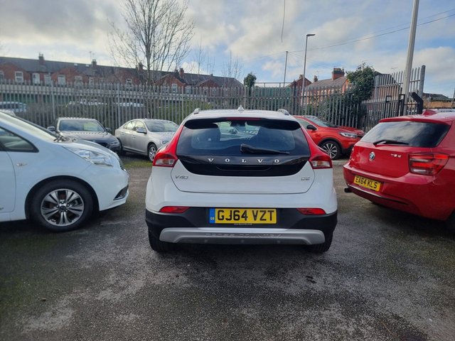 2014 VOLVO V40 CROSS COUNTRY 1.6 D2 SE Hatchback 5dr Diesel Manual Euro 5 (s/s) (115 ps) - Photo 7