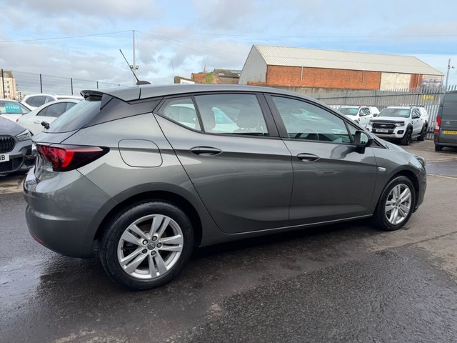 2021 VAUXHALL ASTRA - Photo 3
