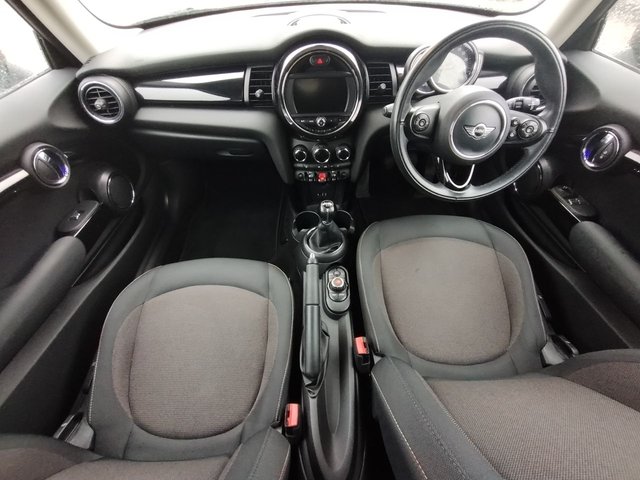2018 MINI HATCH - Photo 10