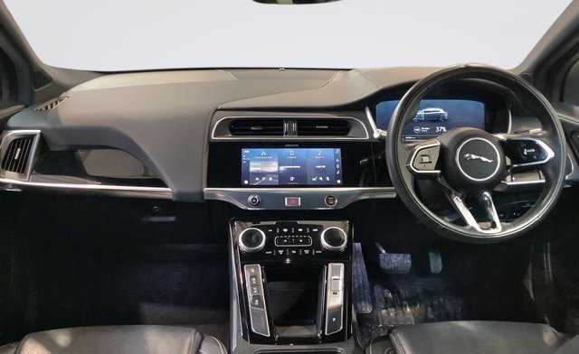 2021 Jaguar I-Pace - Photo 3
