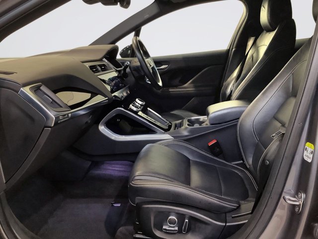 2021 Jaguar I-Pace - Photo 12