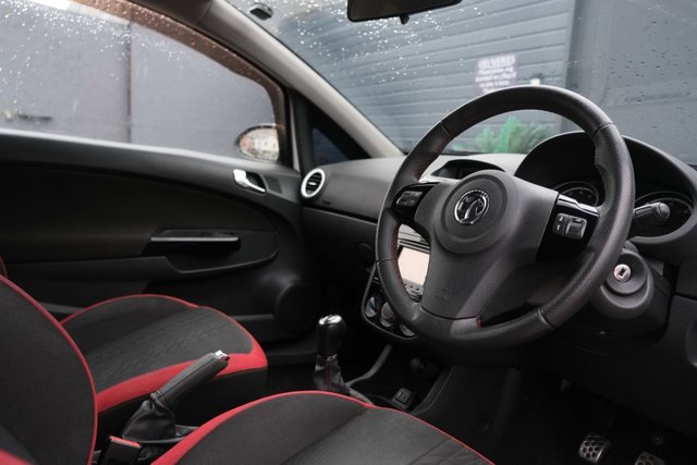 2014 VAUXHALL CORSA 2014 1.4 16V SRi Hatchback 3dr Petrol Manual Euro 5 (100 ps) - Photo 8
