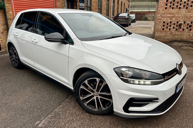 2017 VOLKSWAGEN GOLF 1.5 TSI EVO R-Line Hatchback 5dr Petrol Manual Euro 6 (s/s) (150 ps) - Photo 2
