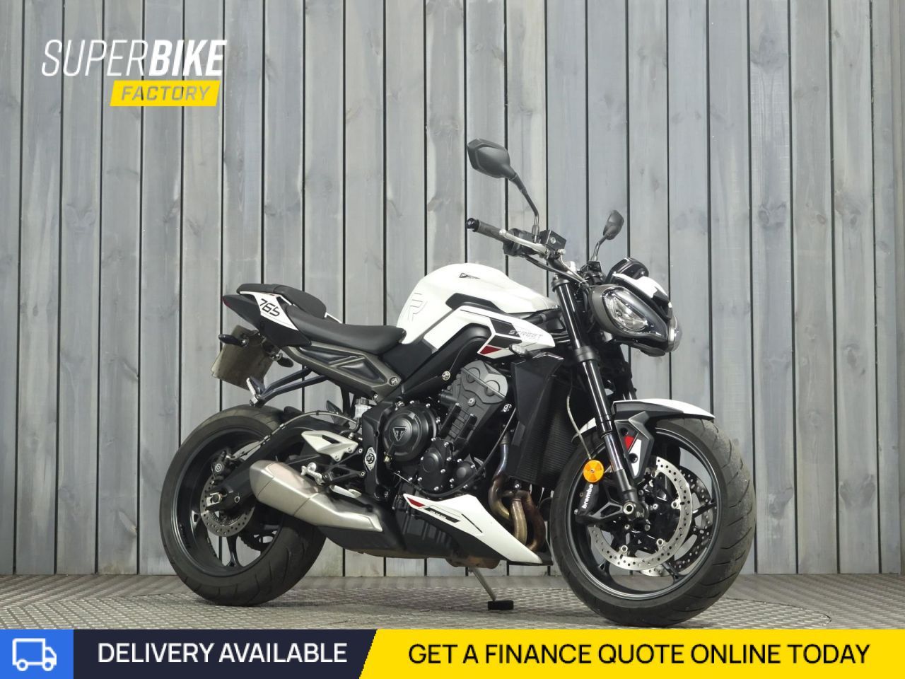 TRIUMPH STREET TRIPLE 765