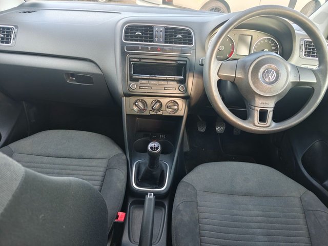 2012 VOLKSWAGEN POLO - Photo 9