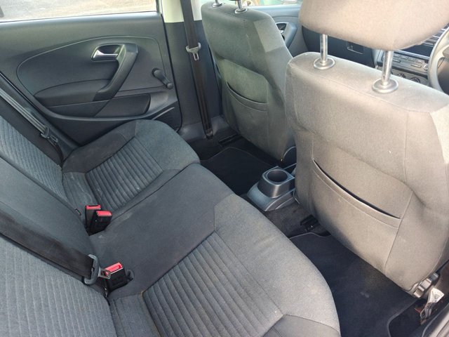 2012 VOLKSWAGEN POLO - Photo 5