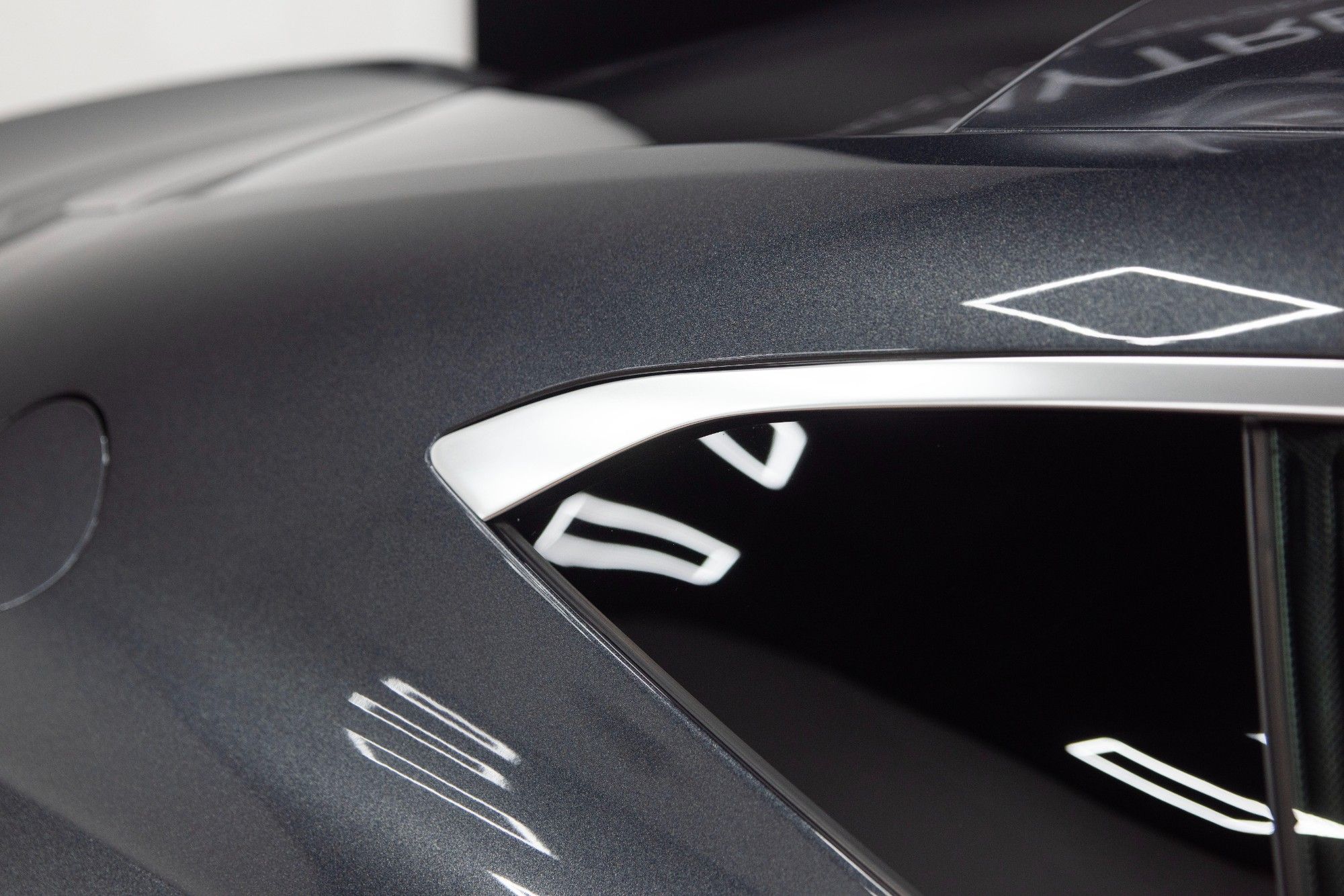 USED 2021 71 ASTON MARTIN VANTAGE 4.0 V8 Coupe  