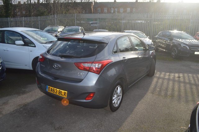 2013 HYUNDAI I30 1.6 CRDi Active Hatchback 5dr Diesel Auto Euro 5 (110 ps) - Photo 8