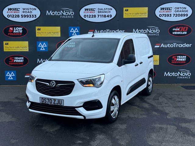 2020 Vauxhall Combo 1.6L Sportive 4dr
