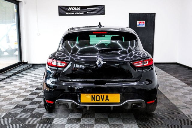 2015 Renault Clio 1.6L Renaultsport Nav Trophy 5dr - Photo 11